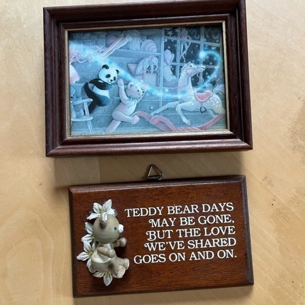 Vintage Teddy Bear Wall Decor Small Signs Wood /Wood Frame